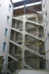 Lyon 04
